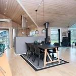 Holiday home 5 Star In